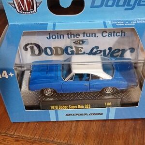 M2 Machines Blue and White 1970 Dodge Super Bee 383 Diecast Model
